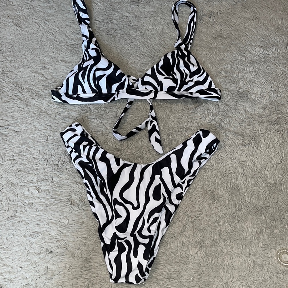 SHEIN zebra pattern bikini!